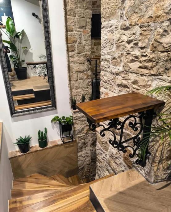 Apartma Big Oasis House With Garden,near Colosseum Pula