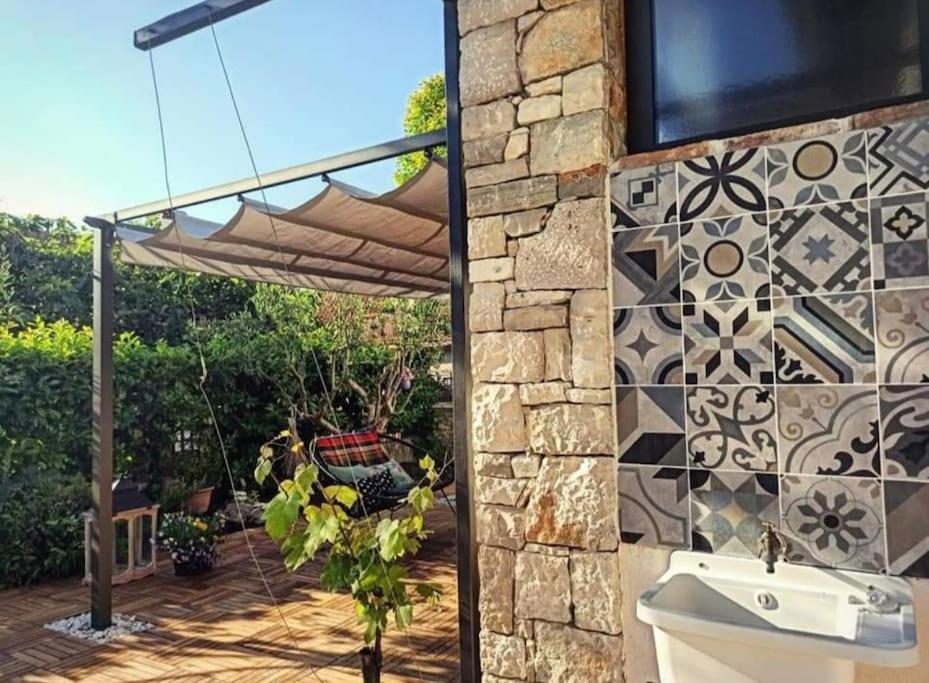 Big Oasis House With Garden,near Colosseum Apartment