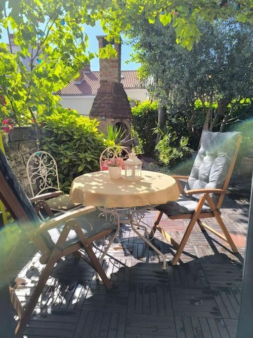 Apartment Big Oasis House With Garden,near Colosseum Pula