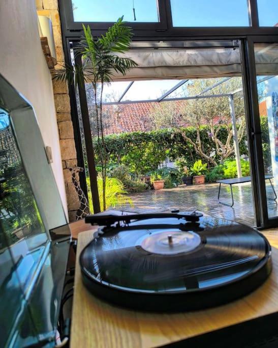 Big Oasis House With Garden,near Colosseum Pula